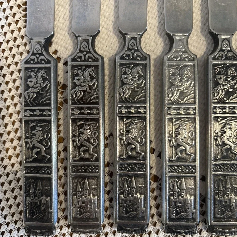 vintage National Silver Company stainless steel steak knives. 
